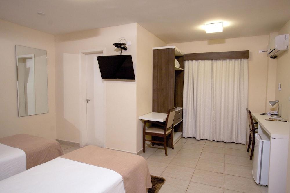 Hotel Bristol Portal Do Iguacu Curitiba Aeroporto Zewnętrze zdjęcie