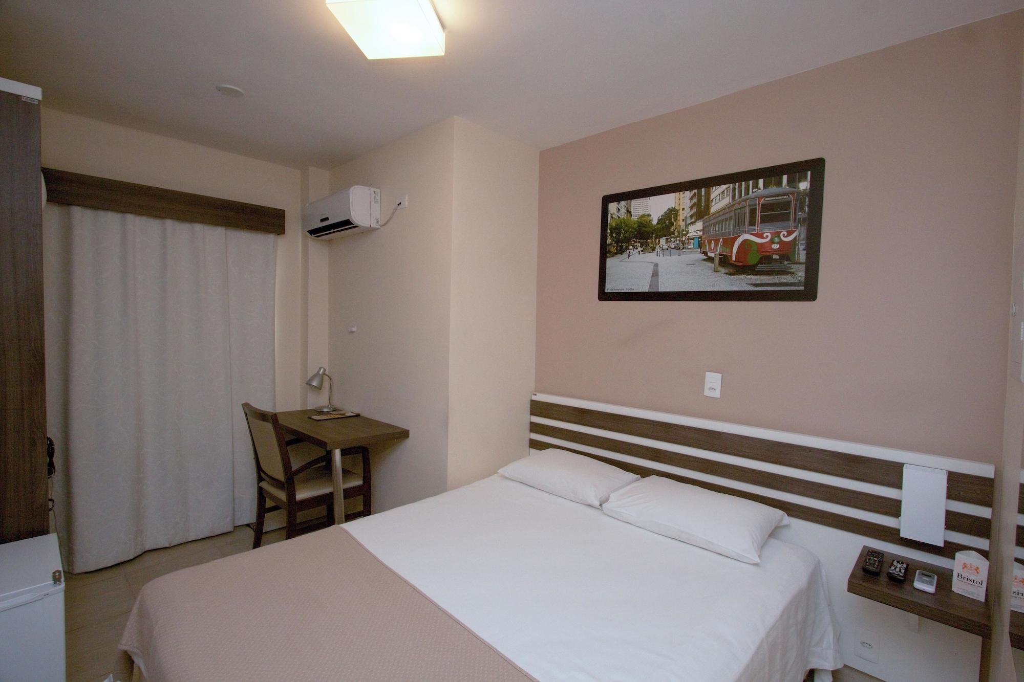 Hotel Bristol Portal Do Iguacu Curitiba Aeroporto Zewnętrze zdjęcie