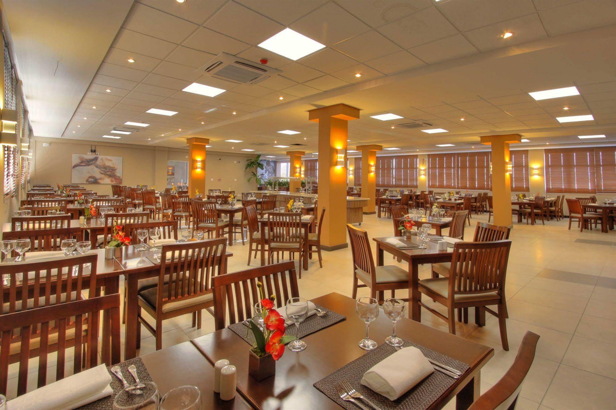 Hotel Bristol Portal Do Iguacu Curitiba Aeroporto Zewnętrze zdjęcie